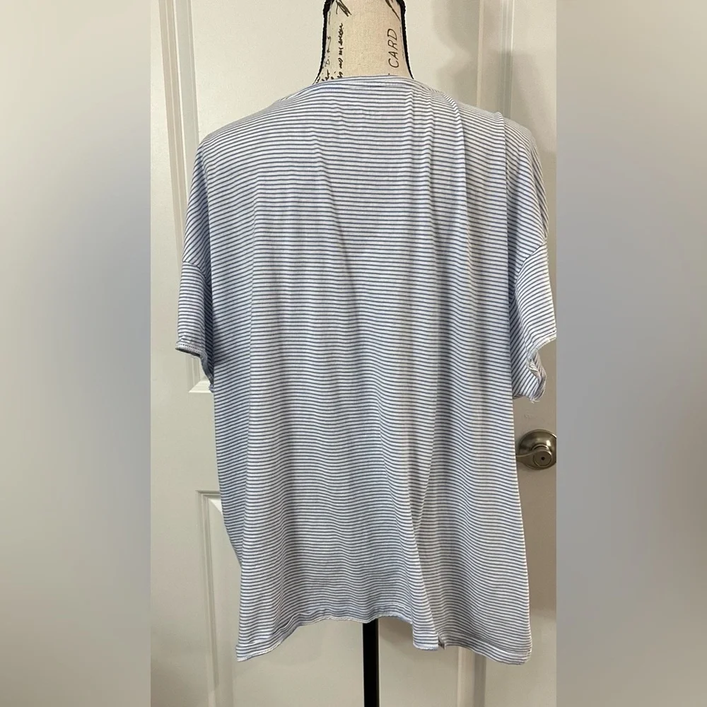 💙 Terra & Sky Women’s Crewneck Tee – Oxford Blue Stripe, Plus Size 1X  💙 - Picture 5 of 10
